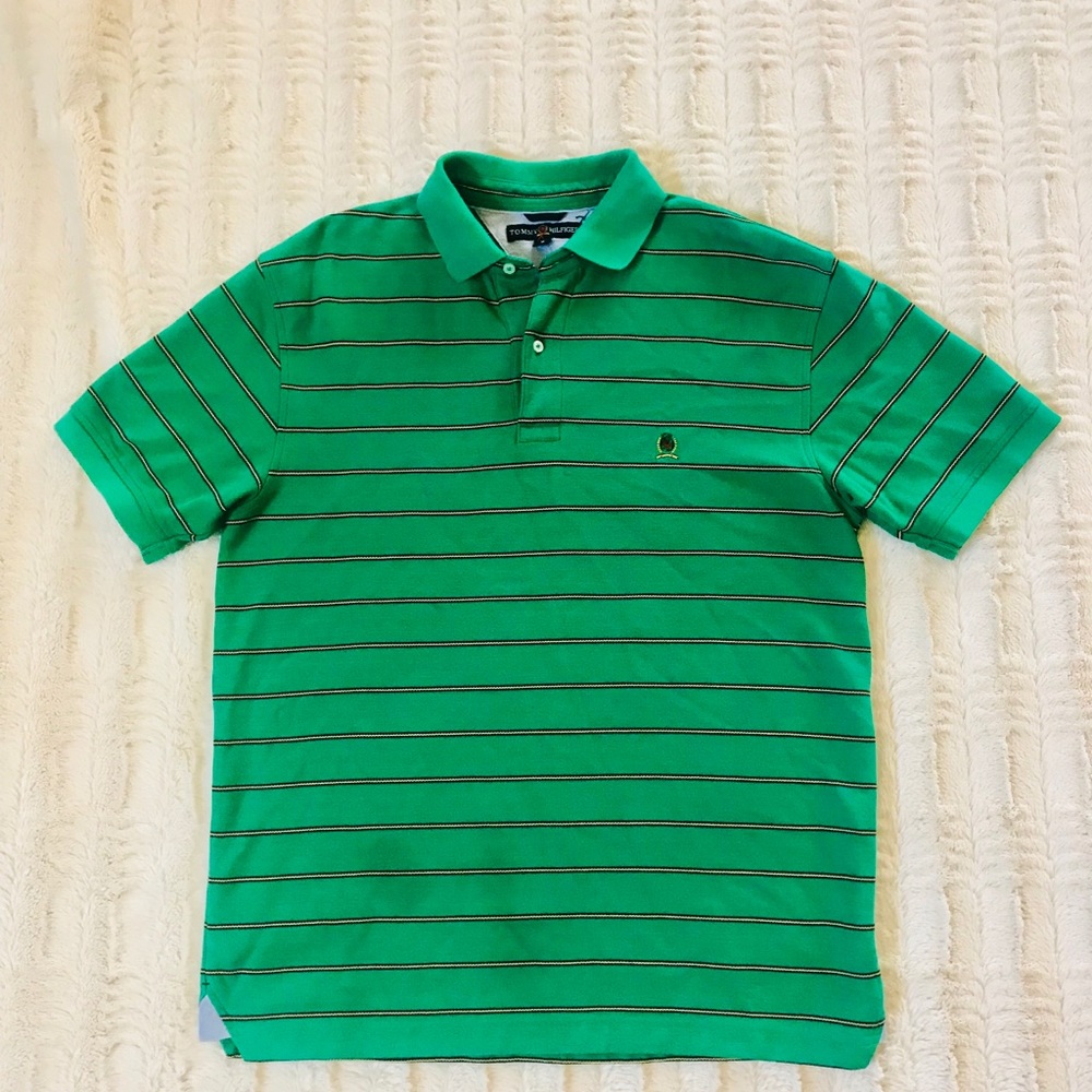 🎉HOST PICK 4/1🎉 men’s Tommy Hilfiger polo - Picture 2 of 2